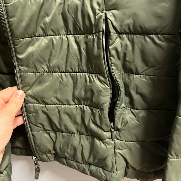 Green Puffer Jacket - Picture 3 of 8